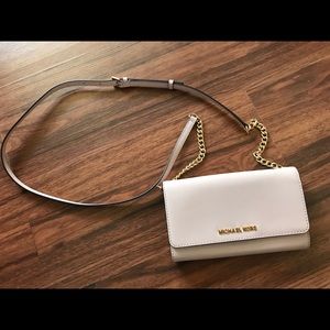 Michael Kors crossbody wallet ... EUC